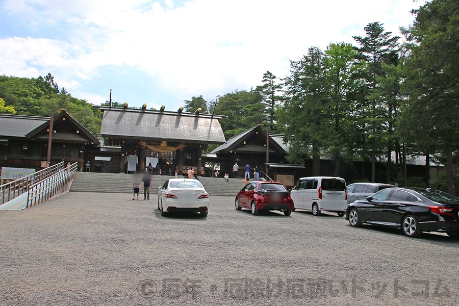 北海道神宮 同じく参道の様子の様子