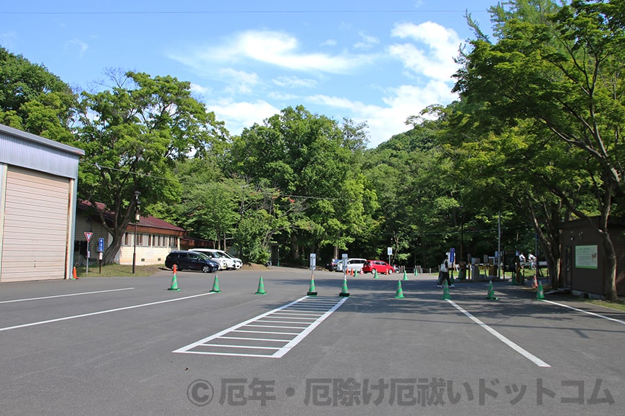 北海道神宮 南1条駐車場の様子 フォトギャラリー 厄年 厄除け厄祓いドットコム