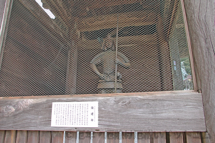 筑波山神社 随神門の倭健命と豊木入日子命像の様子（その1）