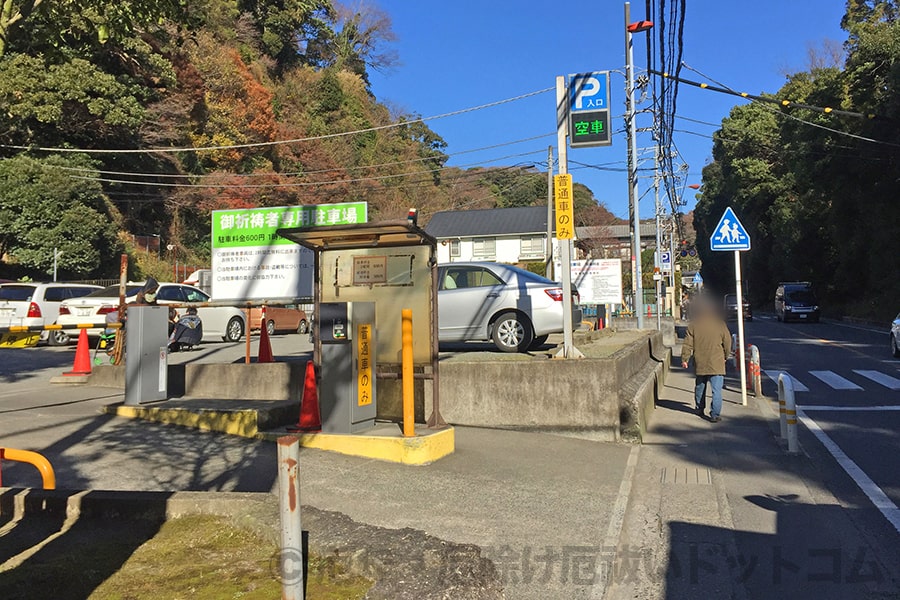 鶴岡八幡宮 境内周辺国道21号の様子