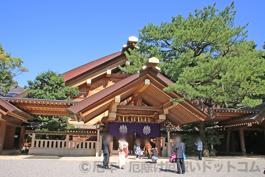 熱田神宮 御祈祷が奉奏される神楽殿の様子