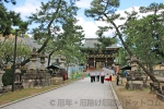 北野天満宮 楼門への参道の様子