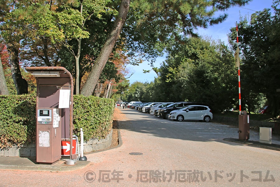 北野天満宮 駐車場とゲートの様子
