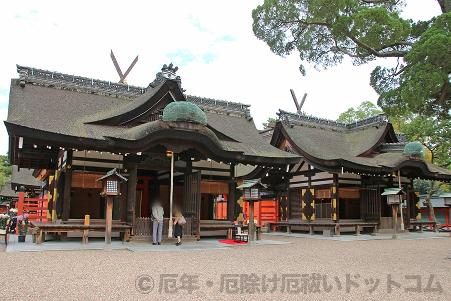 住吉大社 御本殿内の様子（第三本宮の前）