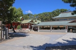 西宮神社 社務所と本殿・拝殿の様子