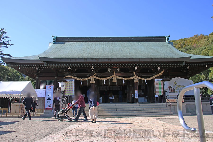 吉備津彦神社 拝殿の様子