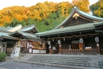 比治山神社 御祈祷の執り行われる拝殿・本殿の様子