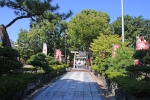 伊奴神社 境内参道の様子