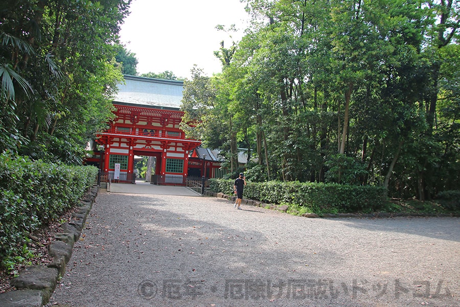 井草八幡宮 楼門の様子