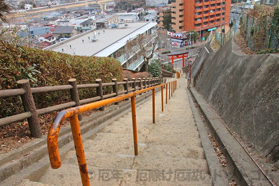 仙台総鎮守 愛宕神社 階段上から見た様子