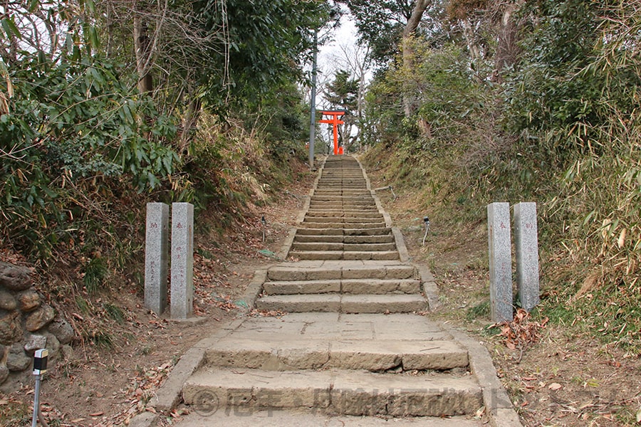 仙台総鎮守 愛宕神社 さらに本殿に向かって上っていく石段の様子