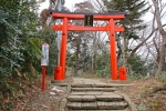 仙台総鎮守 愛宕神社 石段上りきったところの鳥居の様子