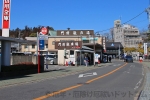 成田山新勝寺 境内入口近くの私営有料駐車場の様子