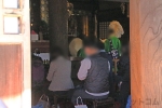 成田山新勝寺 釈迦堂内にて執り行われている厄除御護摩祈祷の様子
