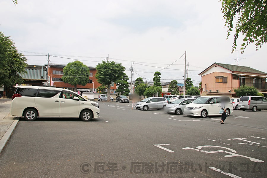 佐野厄除大師 駐車場の広さの様子