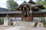 晴明神社 御祈祷の行われる本殿の様子