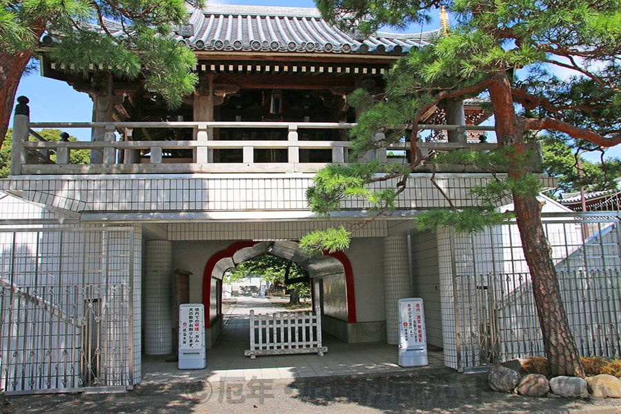 拝島大師本覚院 文殊楼の様子