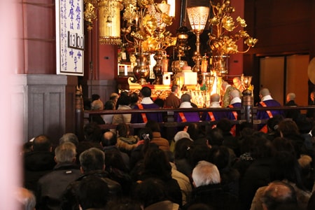 川崎大師 平間寺 神奈川県川崎市 厄除け 厄祓い詳細 境内 祈祷受付 申込 駐車場など