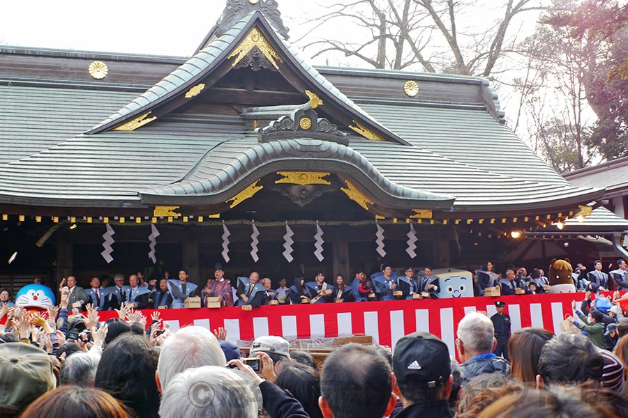 大國魂神社の節分祭の様子