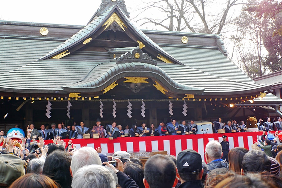 大國魂神社の節分祭の様子