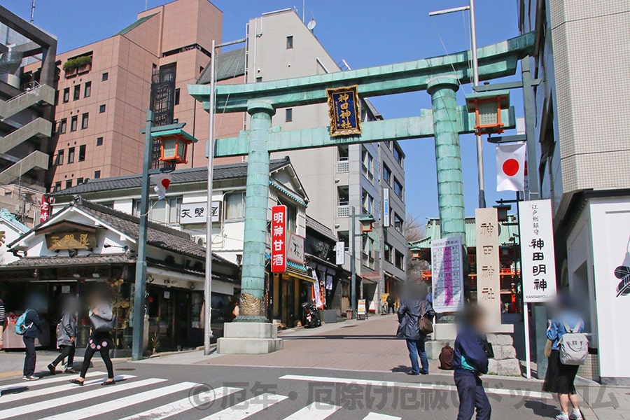 神田明神 参道・境内入り口の大鳥居の様子